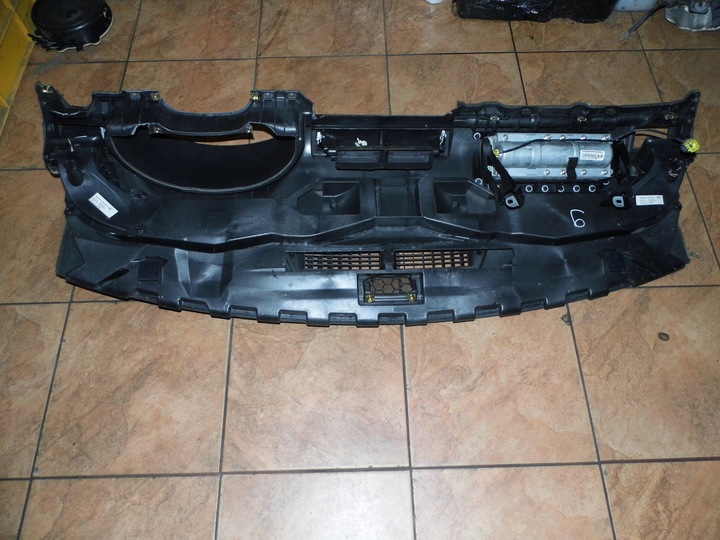 фото №7, Audi a4 b6 00-05' панель раздаточная капот