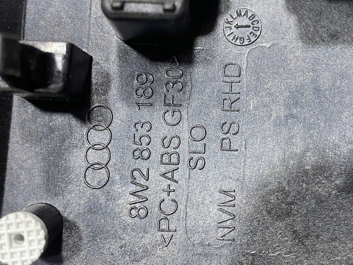 фото №16, Audi a4 s4 b9 8w рамка панелі розподільчої