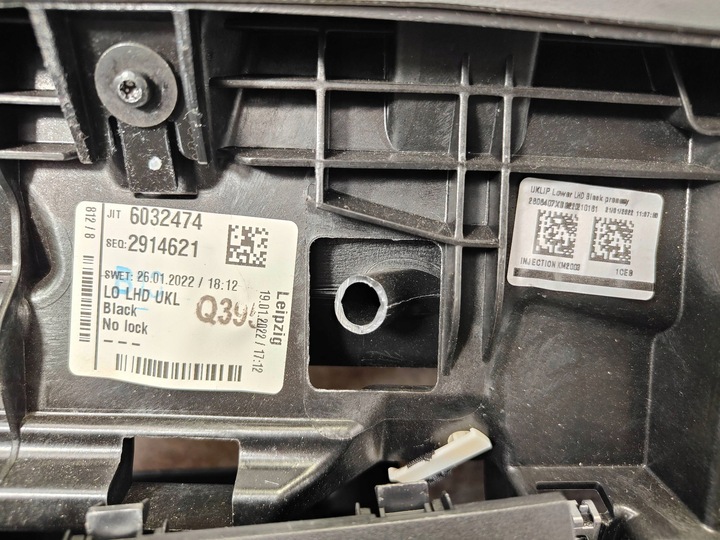 фото №10, Bmw 2 active tourer u06 оригінальна консоль панель роздавальна шкіра чорна