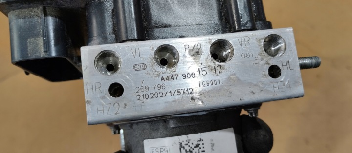 фото №5, Главный тормозной цилиндр abs mercedes v класс vito w447 a4479001517