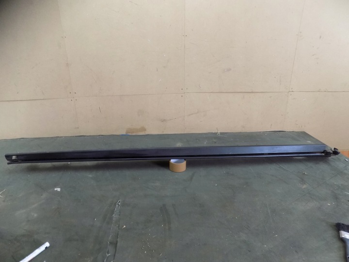 фото №9, Volvo xc40 планка порогова накладка права 31448224