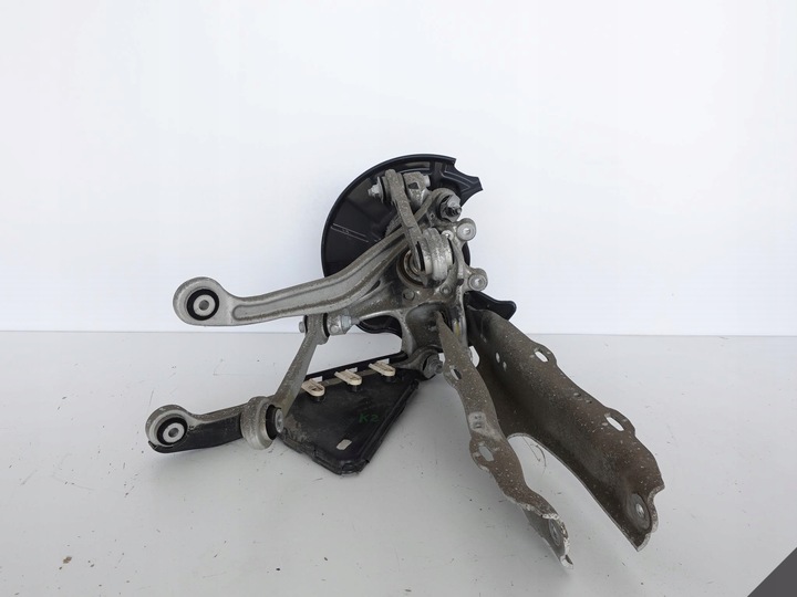 фото №1, S-klasa w222 c217 поворотна опора+ важелі зад r 100km