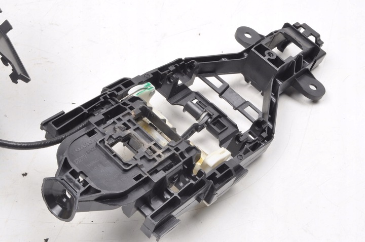 фото №8, Volvo xc60 ii xc90 s90 v90 v60 замок дверь правые зад задний 32131411 6 pin