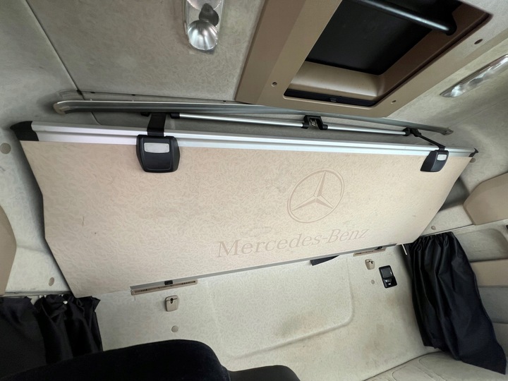 фото №1, Mercedes actros mp4 ліжко верхній leżanka верхня широка кабіна