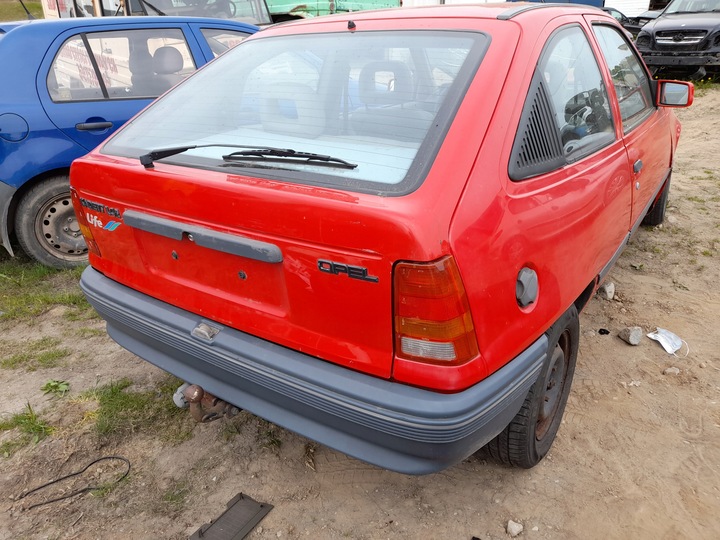 фото №12, Opel kadett e крышка багажника зад задняя