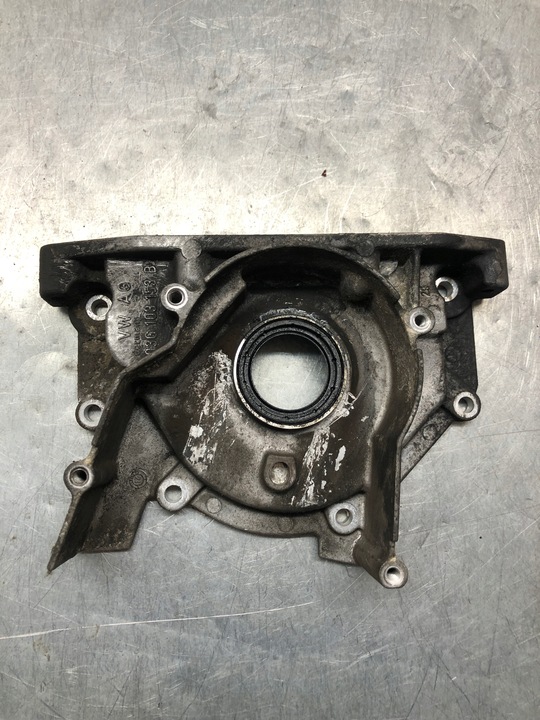 фото №1, A4 b8 2.0 tdi cgl корпус сальник вала 03g103153b