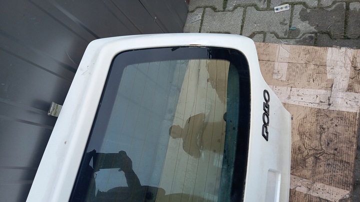 фото №5, Задня кришка vw polo 99r 1.4kat