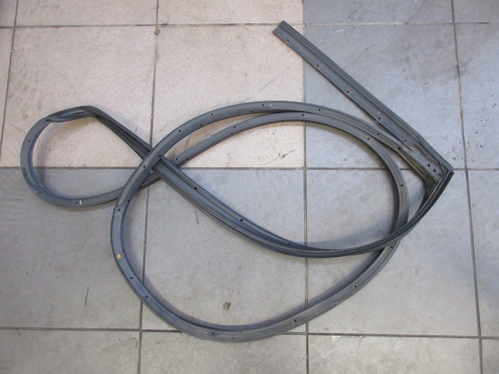 фото №1, Прокладка двері лівий зад mazda 6 gh ii hb