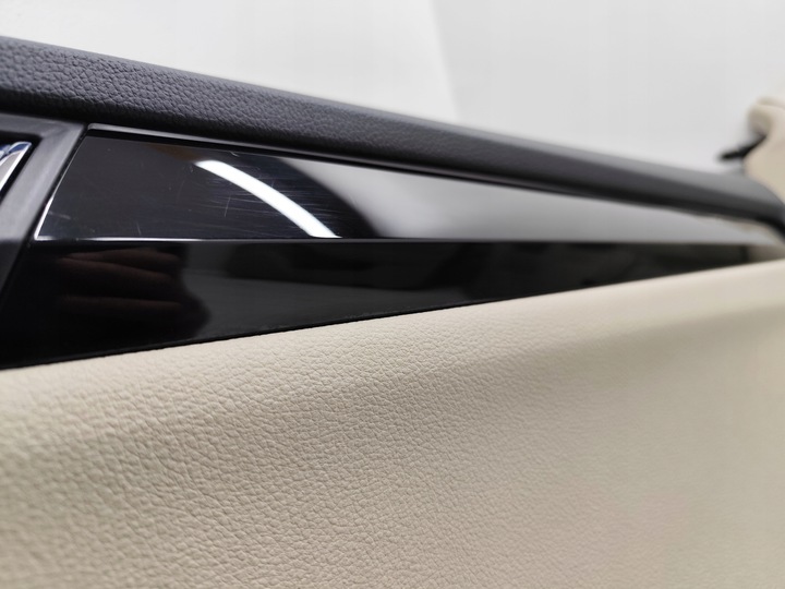 фото №13, Skoda superb iii універсал laurin&klement сидіння диван тунель обшивки комплект