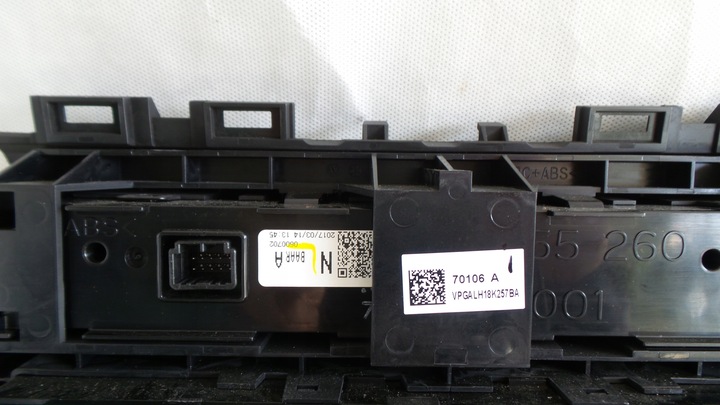 фото №8, Климатроник кондиционер панель воздуховод mazda 3 iii 2018 baer61190b 17-19 рестайлинг