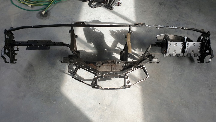 фото №1, Actros mp3 mp2 каркас консолі панелі розподільчої