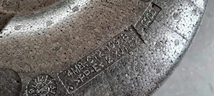 фото №13, Sq8 4m q8 rsq8 вкладка пена домкрат подъемник колёса багажника компрессор