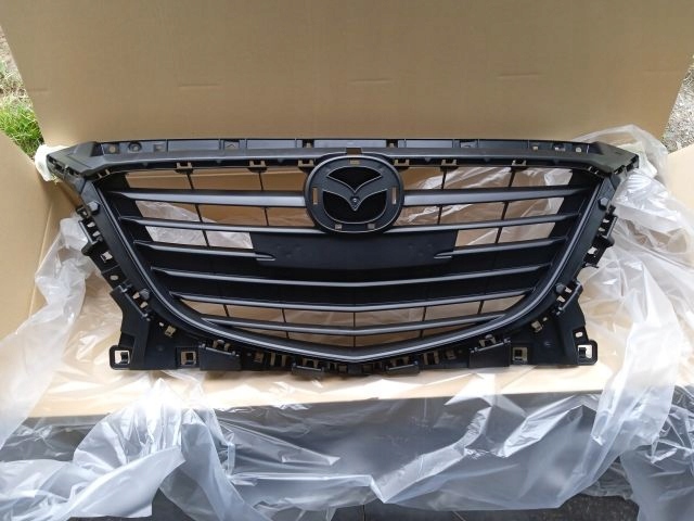 фото №1, Mazda 3 bm планка решітка бампера решітка радіатора переднє перед оригінал.