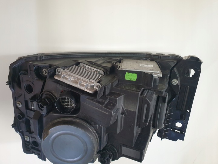 фото №8, Фара правая land rover discovery 4 iv рестайлинг l319 eh22-13w029-hd eu