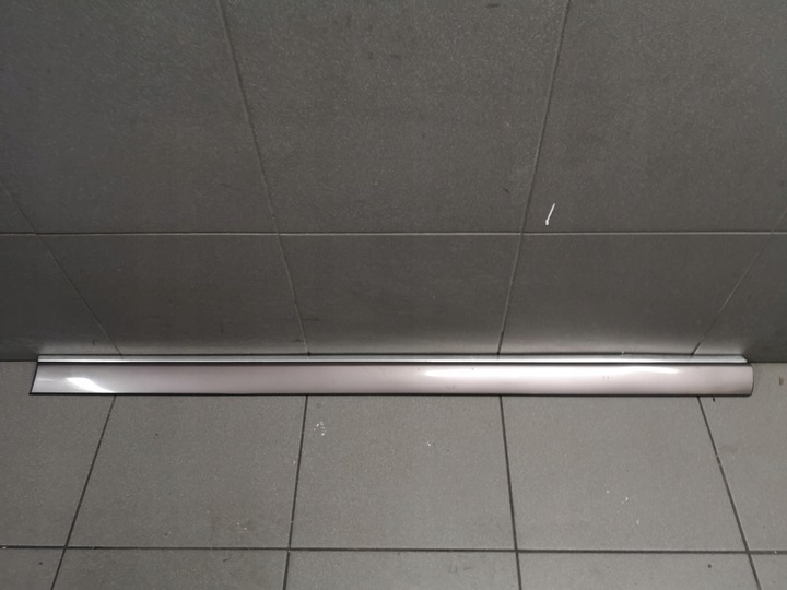 фото №1, Планка дверь левый перед audi a8 d2 lz1t 4d0853951