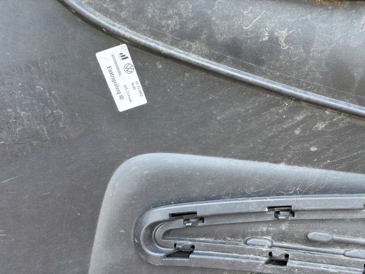 фото №8, Vw t7 бампер перед передний 7t0807221c oem