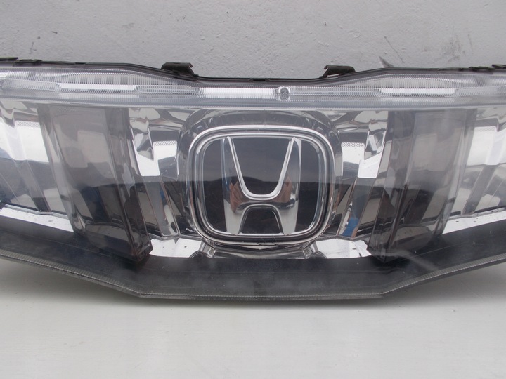 фото №7, Решітка решітка радіатора знак honda civic viii 8 ufo 0315203010 .