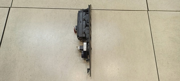 фото №6, Панель стекло левый перед mazda 3 5d 1.6 mz-cd