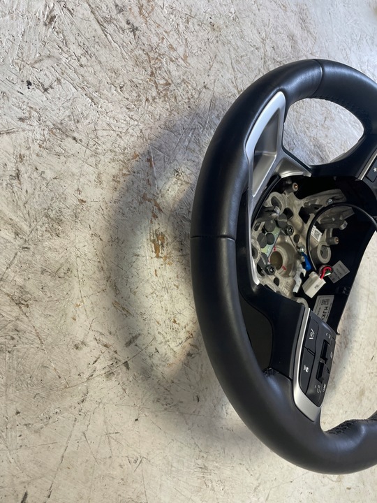 фото №5, Kia sportage v 23r руль лепестки кожа