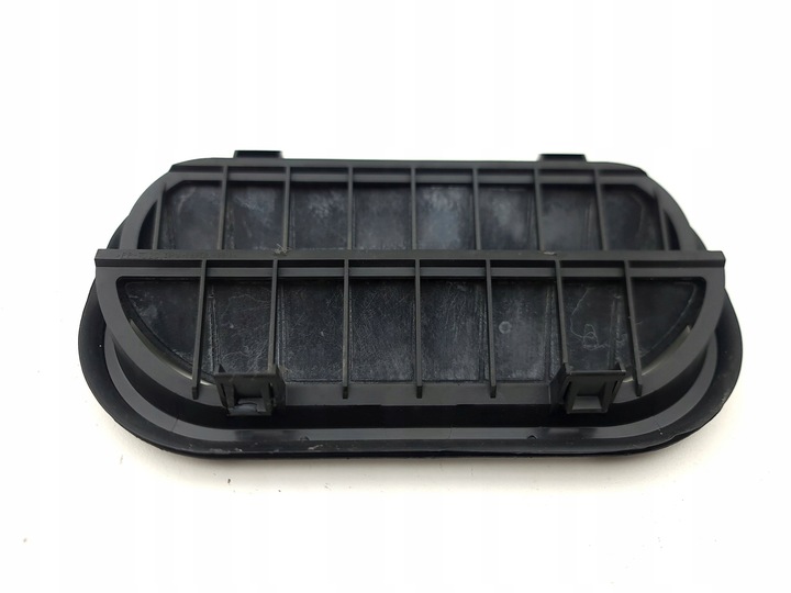 фото №7, Audi a4 s4 b9 2017 права сторона решітка вентиляційна pod бампером задній