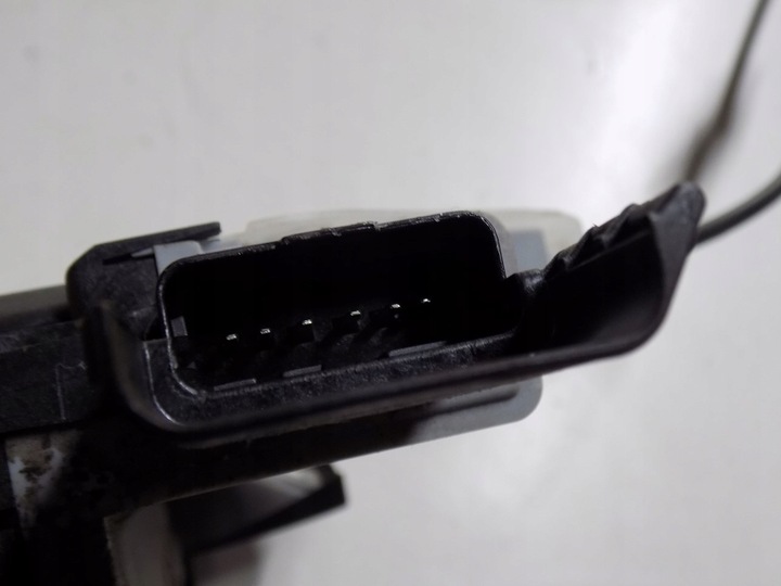 фото №6, Peugeot 308 t7 рестайлінг 11-13 замок двері лівий перед 732077