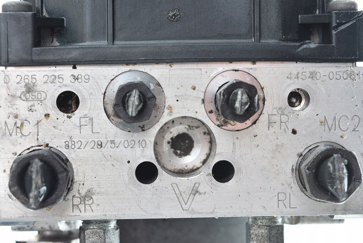 фото №5, Насос abs avensis ii t25 0265950179 44540-05061