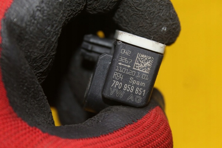 фото №5, Датчик удара porsche cayenne ii touareg skoda 7p0959651