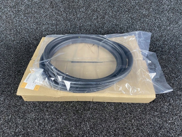 фото №5, Bmw seria 1 f20 f21 прокладка крышки багажника 51767329195 новая