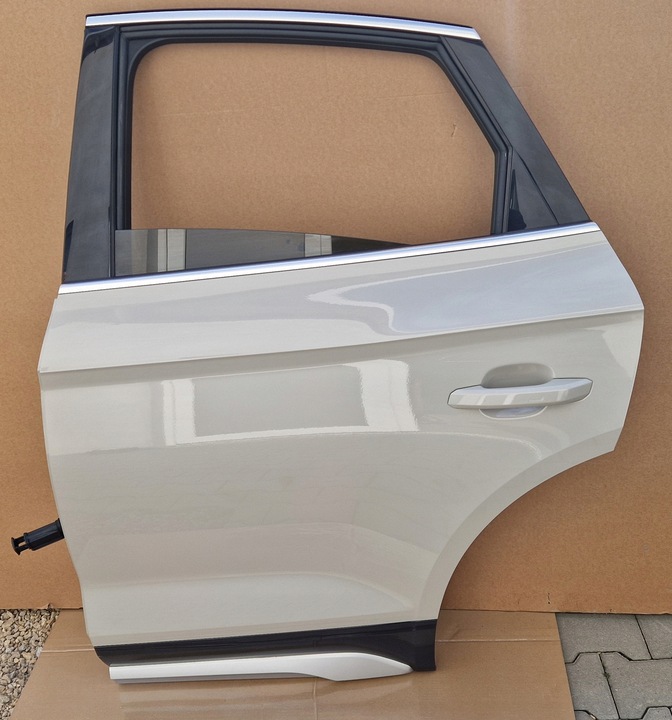 фото №1, Дверь audi q5 80f sportback рестайлинг w цвет lz1w оригинал jak новое