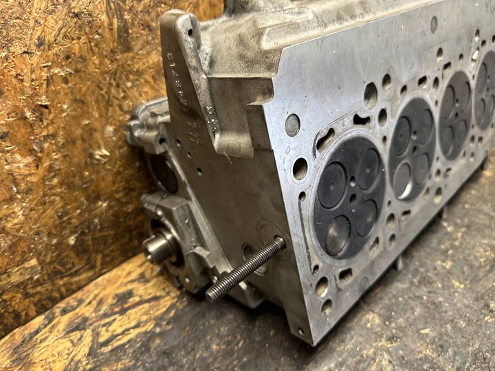 фото №12, Головка комплектная vw transporter t5 t6 2.0 tdi 03l103373g