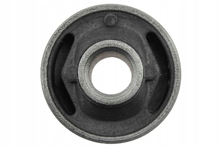 фото №10, Втулка важіль зад toyota highlander 4wd 00-07