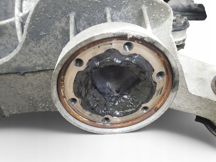 фото №8, Audi q3 8u 0ay525010n з задній комплектні диференціали