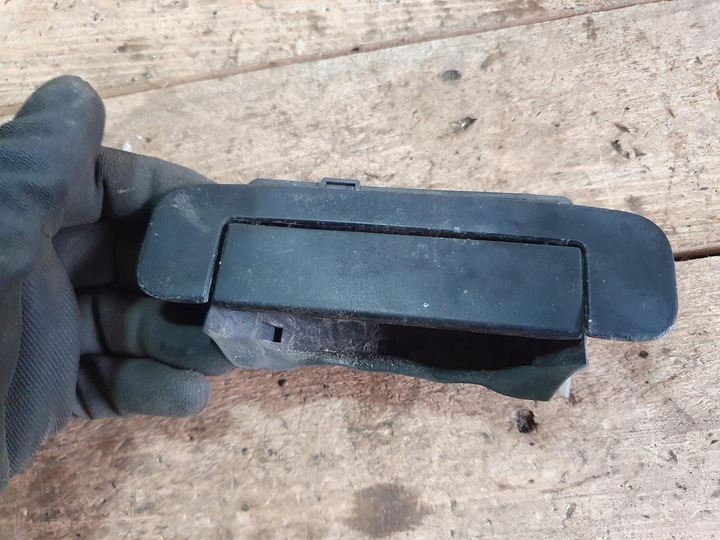 фото №12, Audi 80 b4 avant универсал 1.9 tdi ручка наружная оригинал левый зад прочная