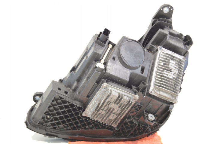фото №9, Фара права перед multibeam led mercedes w213 e клас 2139067606 комплектна