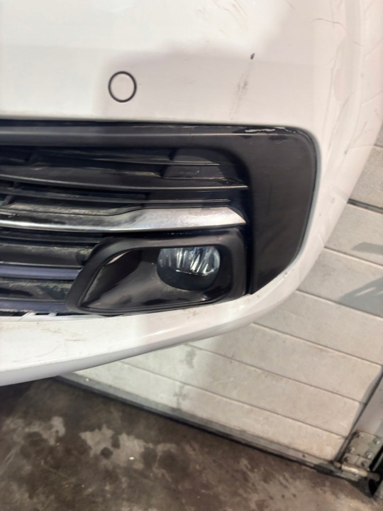 фото №7, Бампер перед передний оригинал peugeot 308 t9 967736380