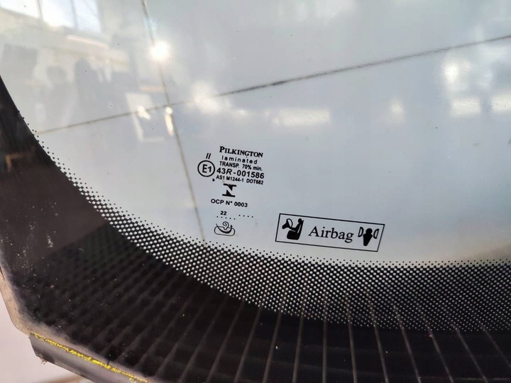 фото №2, Стекло перед передняя лобовое volvo v70 iii рестайлинг