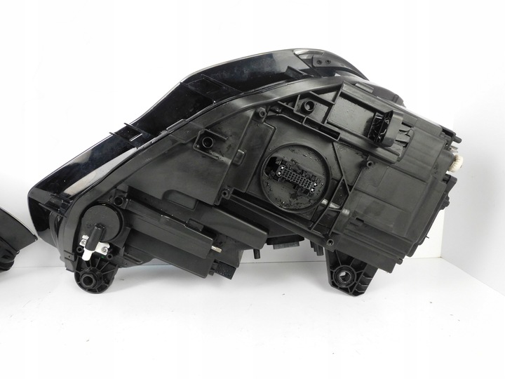 фото №11, Audi a3 8v лампа правая левая полный led передний рестайлинг