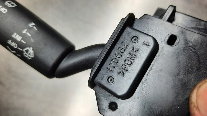 фото №6, Переключатель дворник 17d682 mazda 3 i 03-09r