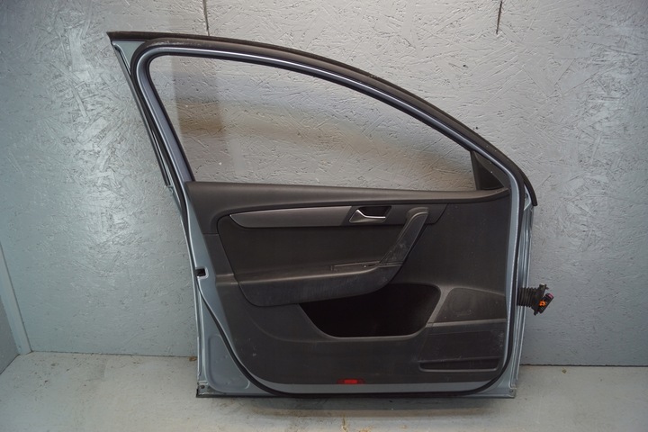 фото №16, Дверь левый перед vw passat b7 lc7z