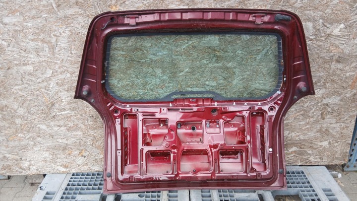 фото №13, Задняя крышка багажника opel zafira a z594