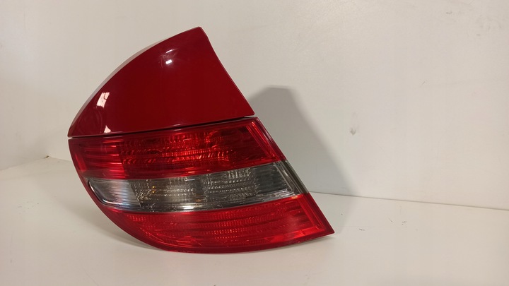 фото №1, Лампа зад mercedes w203 clc левая a2038205164