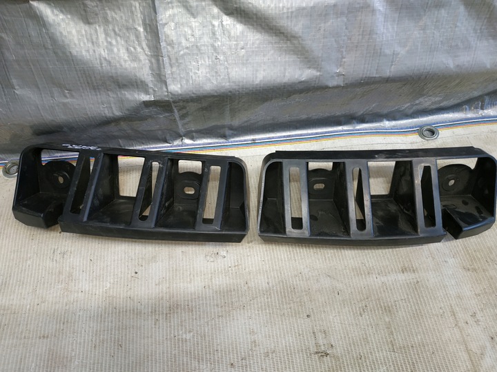 фото №1, Ползун pod лампа зад правые skoda rapid 12-