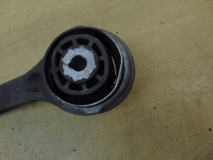 фото №7, Важіль лівий перед нижній mercedes w205 20505li