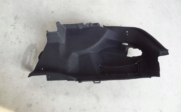 фото №1, Mercedes c-klasa w205 sedan оббивка багажника права