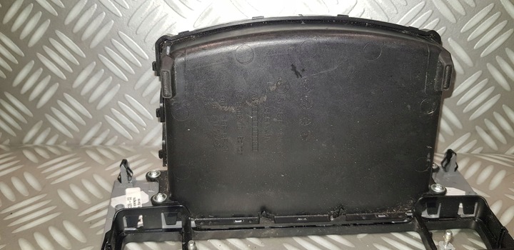 фото №10, Bmw 5 e60 e61 рестайлінг lci рамка середня консолі dekor бардачок панелі 6988988