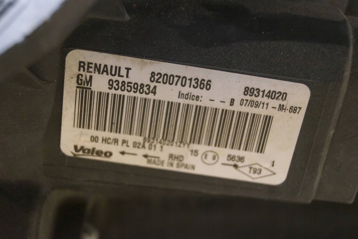 фото №14, Фара права перед renault trafic ii рестайлинг 8200701366 s3026