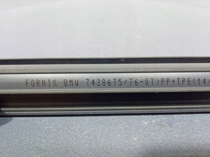 фото №5, Bmw x7 g07 уплотнитель дверь перед левая передняя 7428675