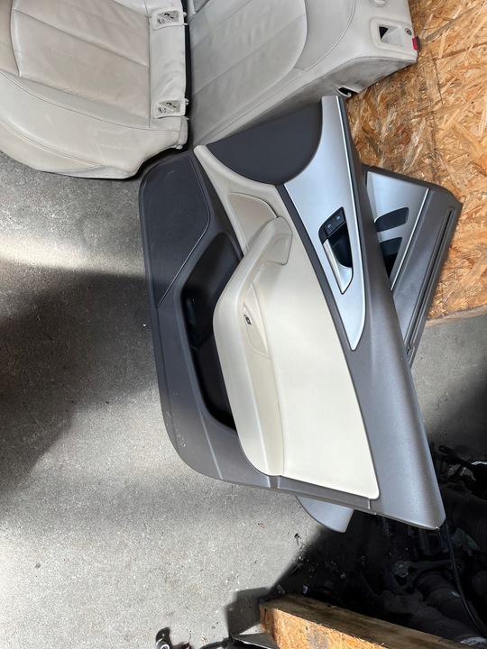 фото №5, Сидіння диван обшивки kpl audi a6 c7 рестайлінг sedan шкіра beż