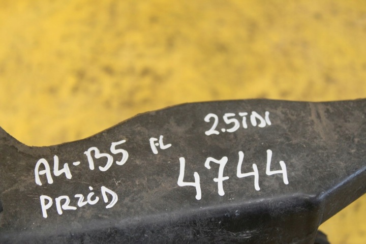 фото №12, Передняя панель audi a4 b5 fl 2.5 tdi 8d0805594h