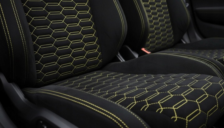 фото №7, Ткань автомобильная мотоциклетная стёганая premium suede lambo design замша